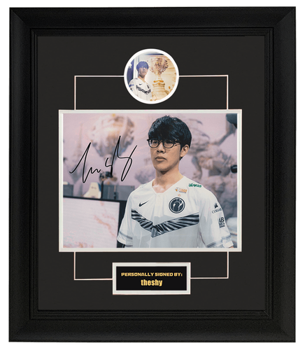 现货收藏 lol英雄联盟 ig战队 theshy 亲笔签名照片 含证书裱框