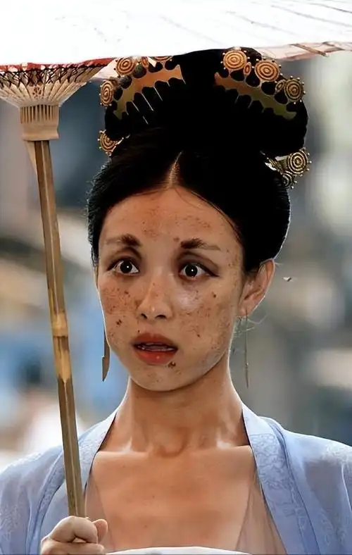 女演员扮丑前后对比 拉不下脸就别演丑角(43)