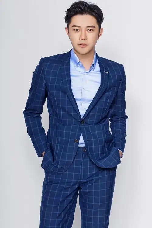 p>郭涛,1987年12月22日出生于山西太原,中国内地男主持人,毕业于中国