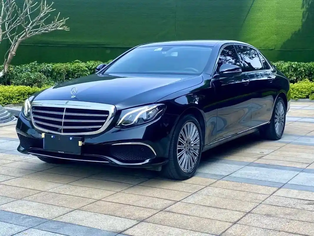 2020年20款奔驰e300l时尚版,6.2020年20款奔 - 抖音