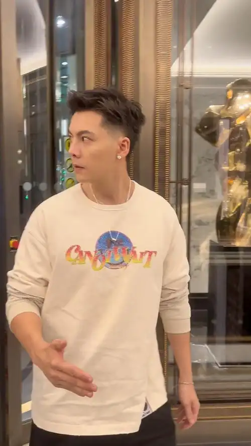 陈伟霆新发型颜值太高了!港男真的潮!方向感不好总迷路哈哈哈