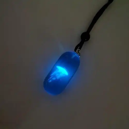 海洋水母树脂夜光吊坠发光项链个性胶囊纯手工情侣男女生日礼物
