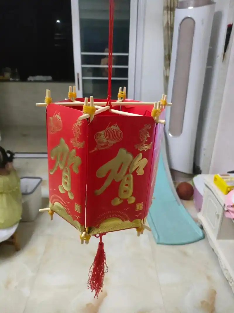 相当奈斯 #自制灯笼 #手工灯笼  - 抖音