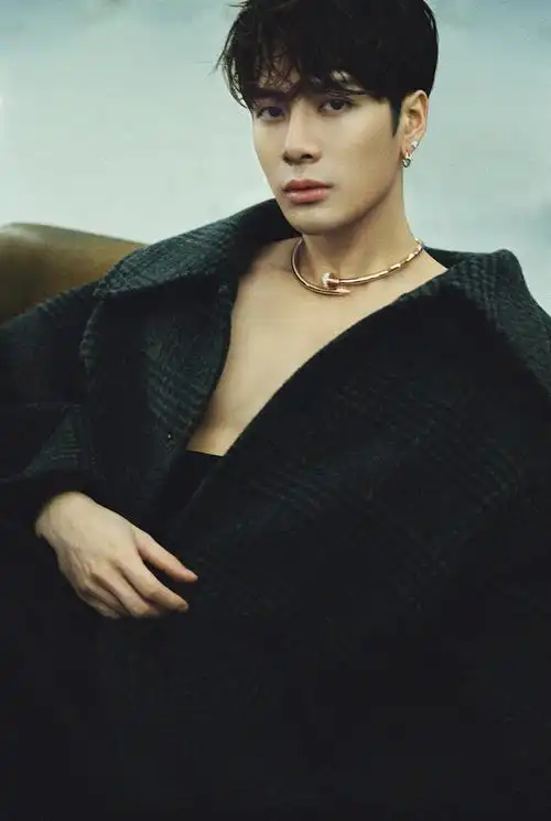 王嘉尔《voguefilm》