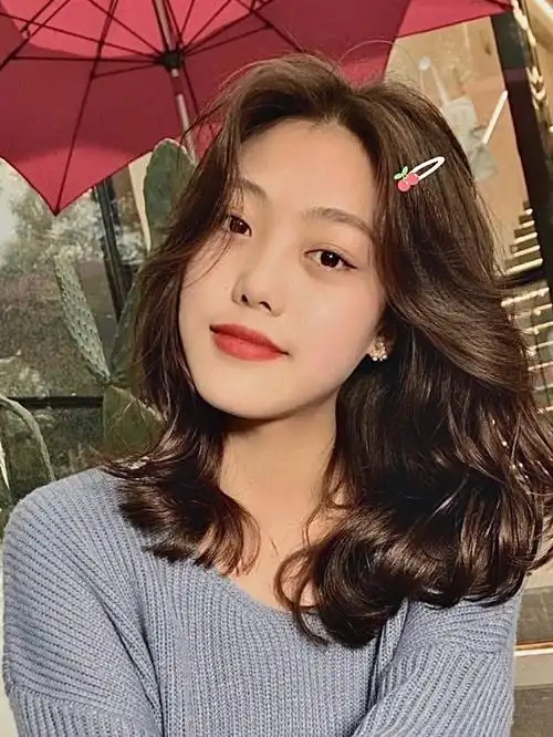 1577157715中短发女生最值得烫的发型～～甜美温柔法式烫发