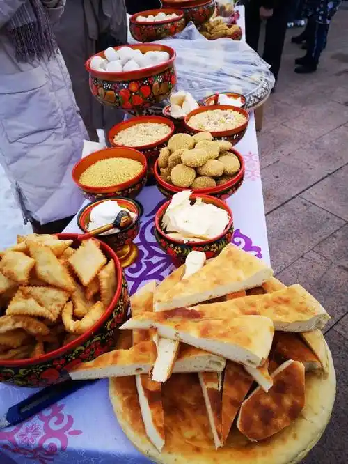 伊犁河谷的哈萨克族美食