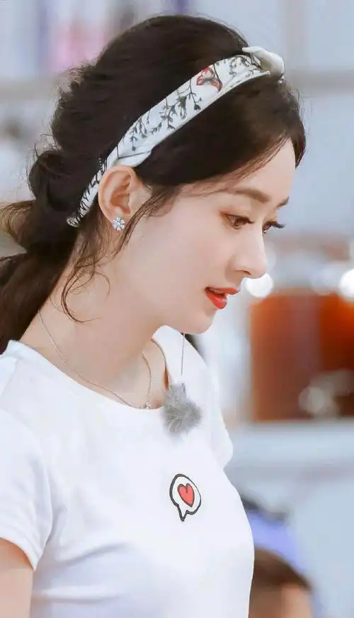 明星壁纸,赵丽颖甜美可爱壁纸