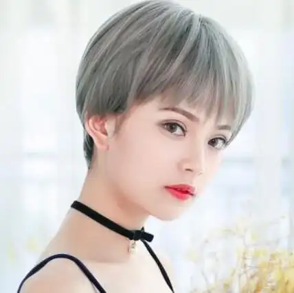 女生奶奶灰短发发型图片奶奶灰短发很个性吗2