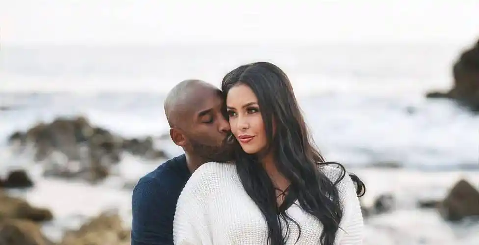 科比遗孀200斤年逾40,追她的人却踏破门槛,光头男或可赢得爱情_瓦妮莎