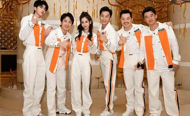 《跑男》第五季过半,只会扮帅耍酷惹争议:综艺的遮羞布被揭开