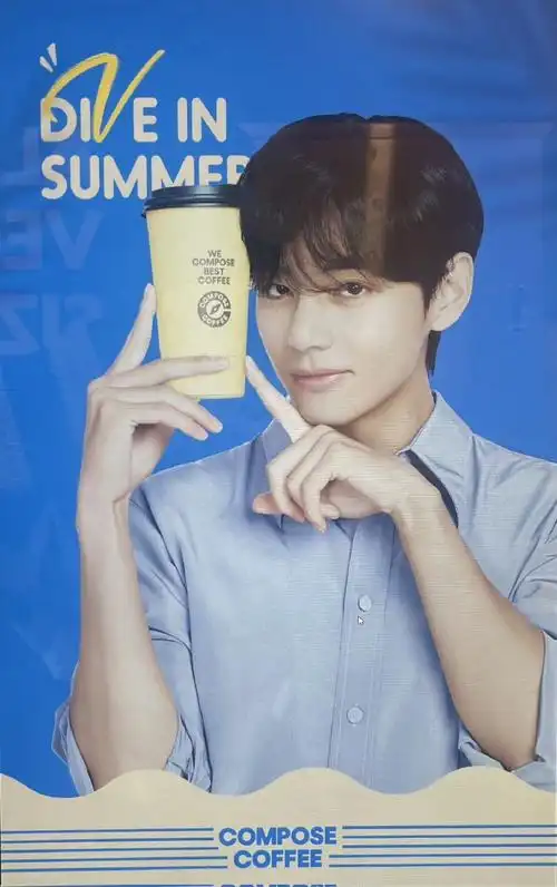 金泰亨蓝发##金泰亨小卡