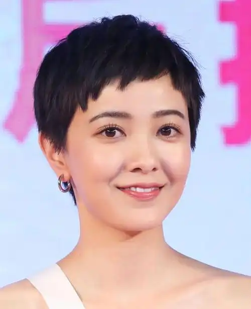 短发的女生能有多漂亮 女明星以身示范|丸子头|刘海|发型|减龄|郭采洁