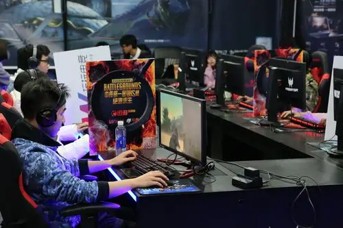 (17数娱班组织的全校电竞比赛 曾媛 摄)