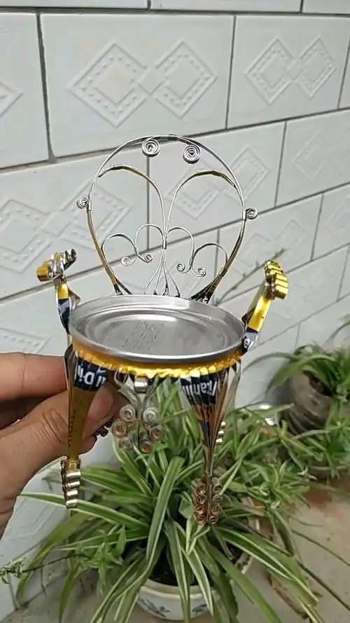 易拉罐变身工艺品