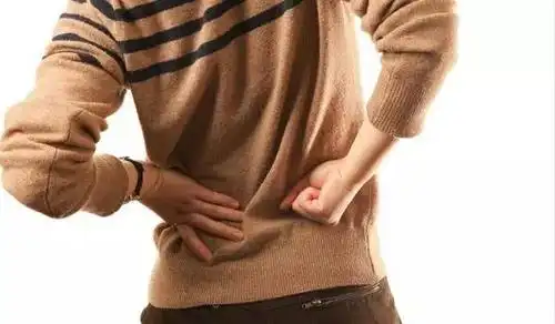 背脊椎骨中间疼怎么回事和缓解方法