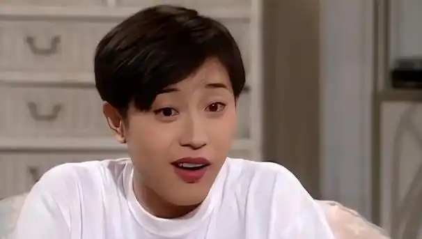 被做"小三",被假富豪骗28亿,"短发女神"陈法蓉现在咋样?