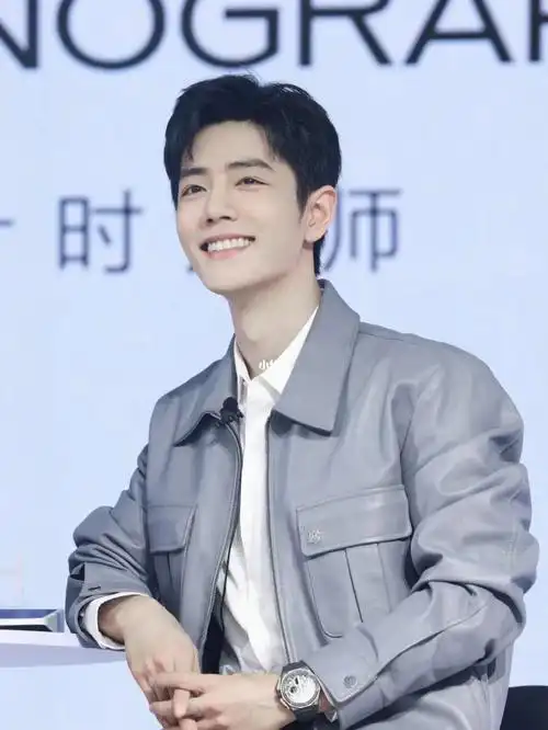 时常感叹肖战的眼睛真好看