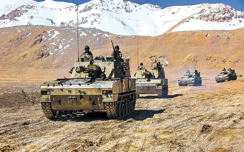 陆军某部组织机动演练 - 中华人民共和国国防部