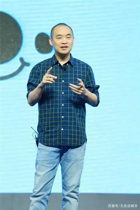 刘容嘉曝黄立成私下怪癖,揭分手主因!看似分手,还藕断丝连!