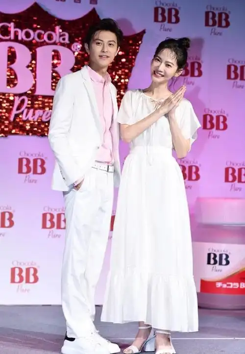 祝福!辰亦儒曾之乔官宣结婚,两人相识多年,终喜结连理