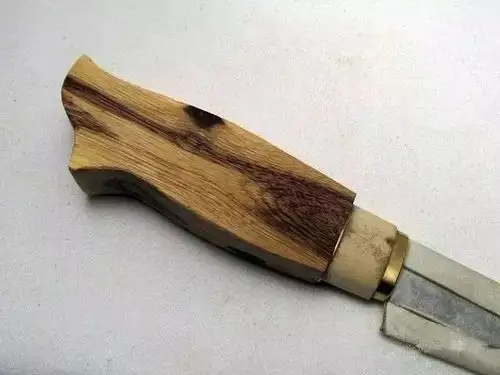 小技能教你如何做一把小猎刀的刀柄