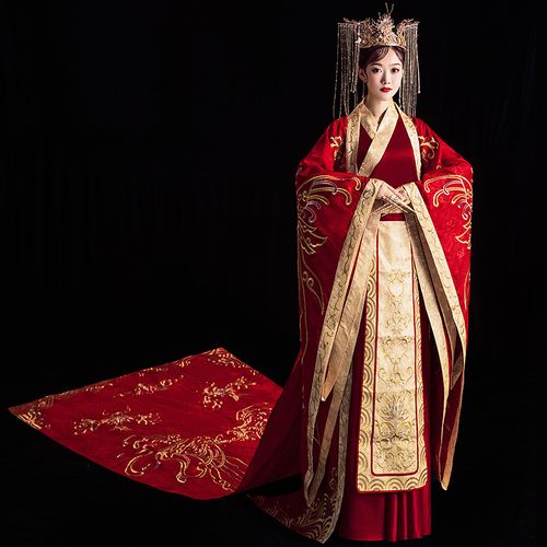 汉式婚服中式嫁衣新娘新郎结婚礼服秀禾服世家刺绣长拖尾演出汉服