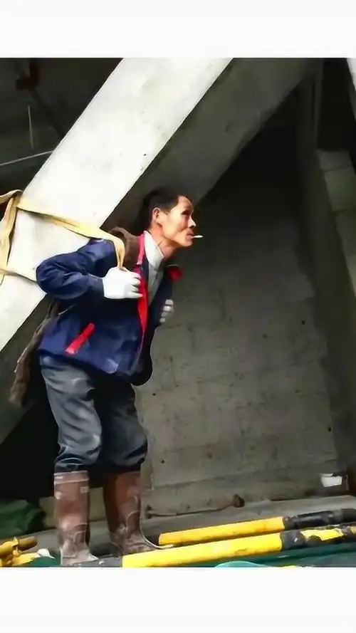 是什么让你负重前行为了家庭为了生活