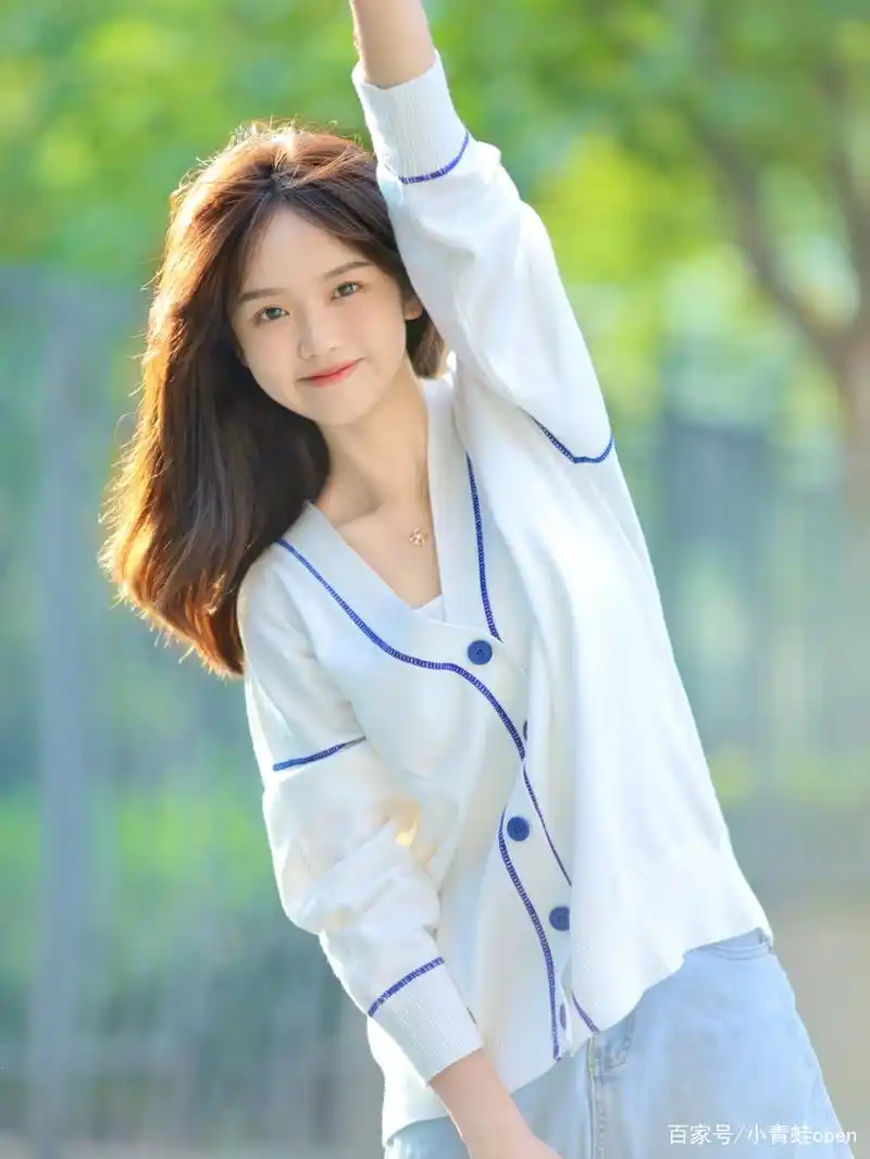 逆光韩系温柔学姐,青春学院风写真集