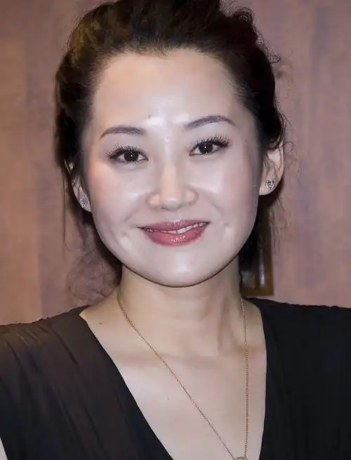 【时尚魅力】许晴 甜甜的笑