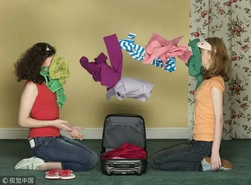 搬家时扔旧衣服好吗 搬家丢衣服有讲究吗