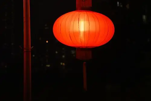 夜晚红灯笼