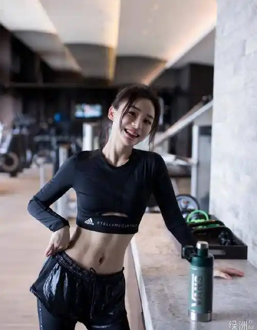 盘点娱乐圈颜高爱健身的女星_袁姗姗_张钧甯_女明星