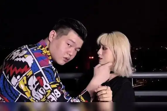 身高差和体重差你喜欢哪个差real机智张