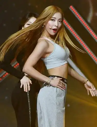 f(x)成员朴善怜否认解散传闻:我们真的不解散