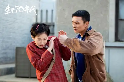 据悉,由董玥搭档刘嘉玲,郑元畅,蒋欣,郭晓冬主演的电视剧《半生缘》也