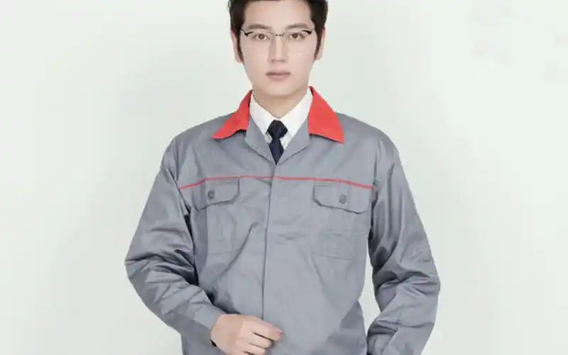 维修工工作服的质量好不好,看下这里就知道,就再也不会买到差质量工作