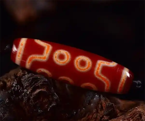 光语藏地直供藏传老料红纹玛瑙天珠火供天珠图腾天珠风化天珠文玩吊坠