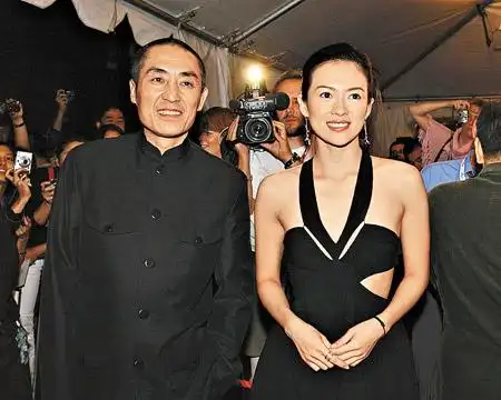 [图]章子怡是张艺谋的女儿!