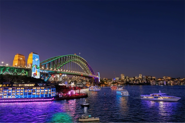 悉尼海港大桥(sydney harbor bridge)悉尼歌剧院作为一个世界级的艺术