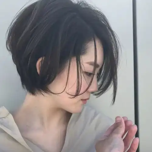 女生短发控:其实我是个"帅""酷""美"_气质_内容_美甲