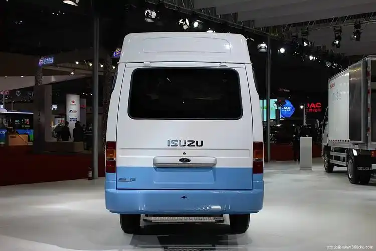 庆铃 五十铃100p 城市物流车