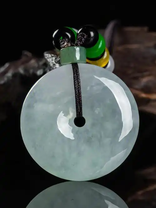 翡翠冰种平安扣