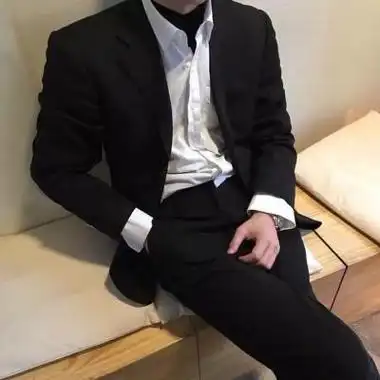 绅士成熟的西装男头像真人不露脸半身头像男生上半身高冷帅气