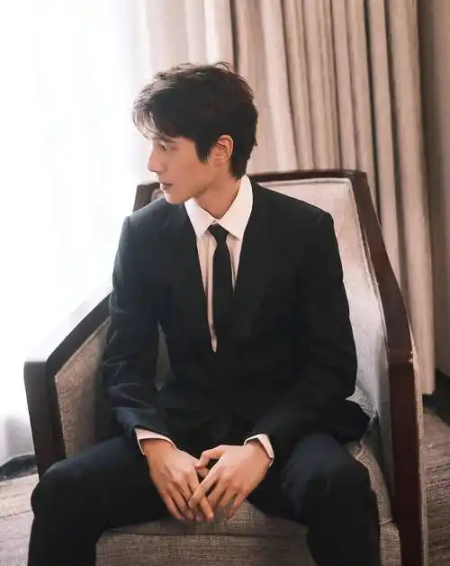 魏哲鸣_丁禹兮_罗云熙