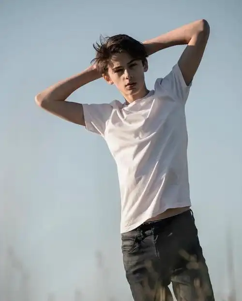 世界上最帅的男孩