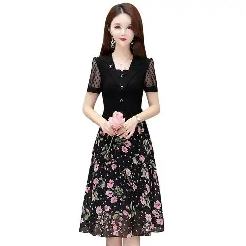裙子大码假两件连衣裙夏季妈妈装减龄显瘦碎花雪纺短袖新款时尚