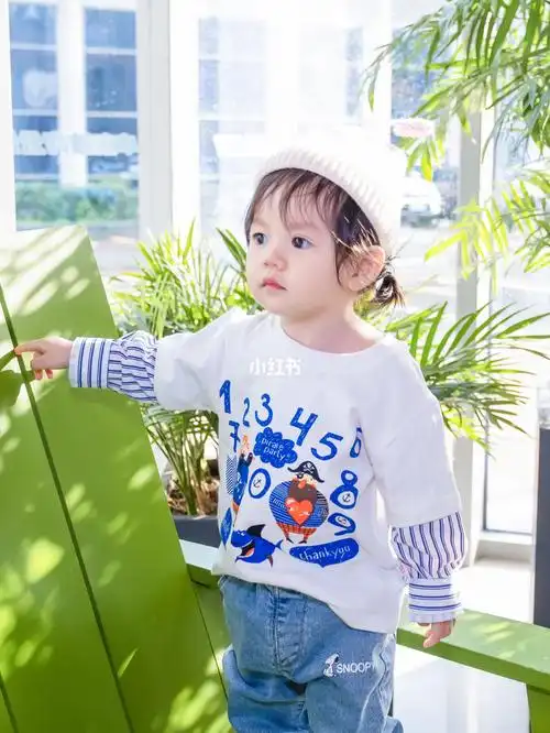 宝宝初秋穿搭可盐可甜的小奥莉