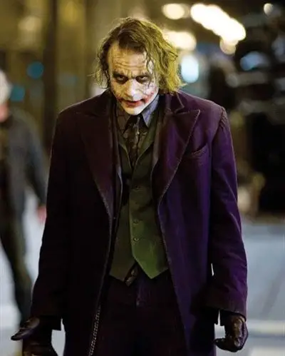 希斯99莱杰饰演的小丑,成为影史经典