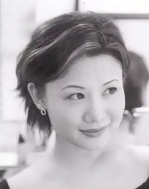 李辉:时尚尖峰的魅力女人