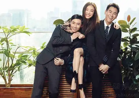 李易峰张慧雯演《栀子花开》 校园情侣哪对最美好